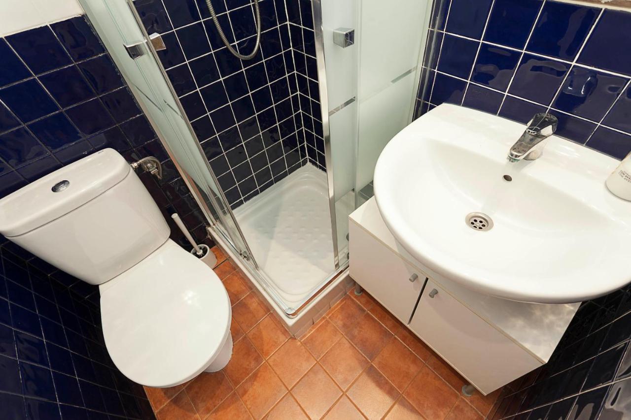 Sagrada Familia Apartament Барселона Екстериор снимка